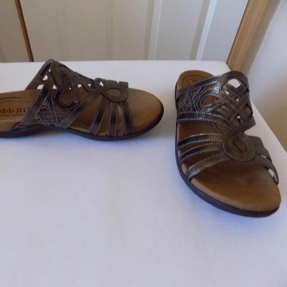 Cobb Hill REVswift sandals Size 8W